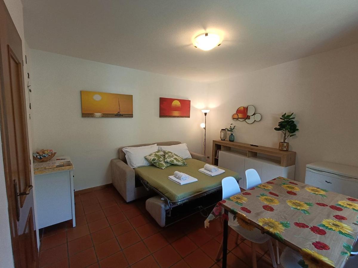 Riva Bianca Castle Holiday Home Lierna Zewnętrze zdjęcie